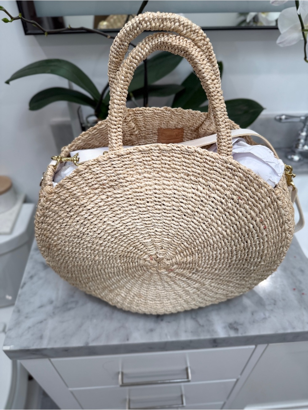Round Woven Straw Tote Bag - Natural Beige - Picture 2 of 7